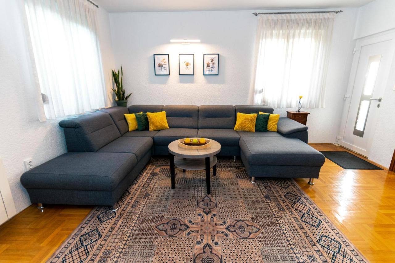 The Oasis Villa Trilj Екстериор снимка